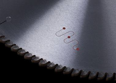 a circular de alumínio do corte do dente fino viu a lâmina