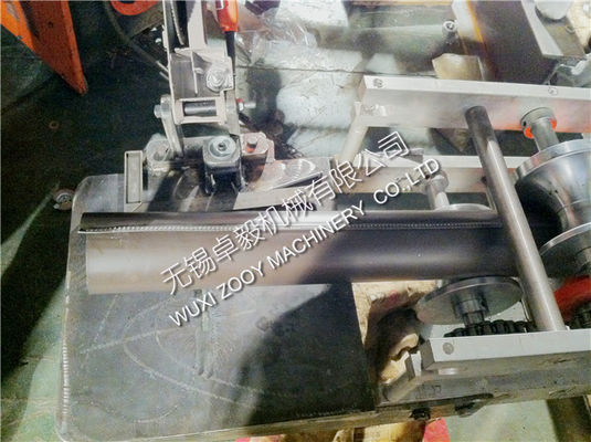 Semi - rolo redondo automatizado do Downspout do metal que forma a máquina com 11 estações