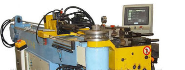 Máquina de dobra da tubulação do CNC com furos de perfuração na tubulação