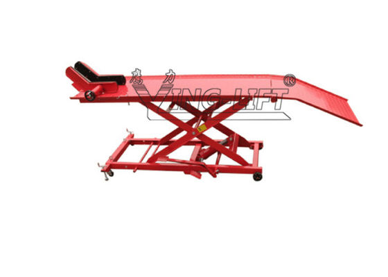 Areje o equipamento vermelho hidráulico da tabela de levantamento com quadro do apoio e o 360kg à capacidade 675kg