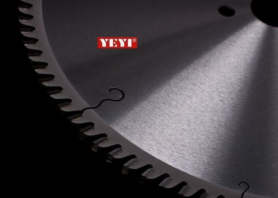 A circular de aço feita sob encomenda do corte viu as lâminas, TCT Metal a lâmina de corte 300mm x 96T